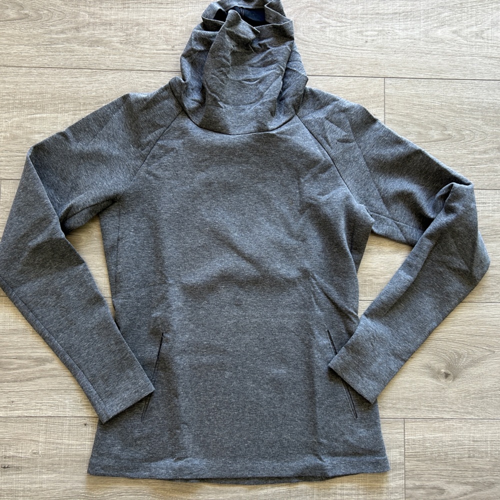 RYU Grey Thermal High Neck – Women’s Small – Made in Canada